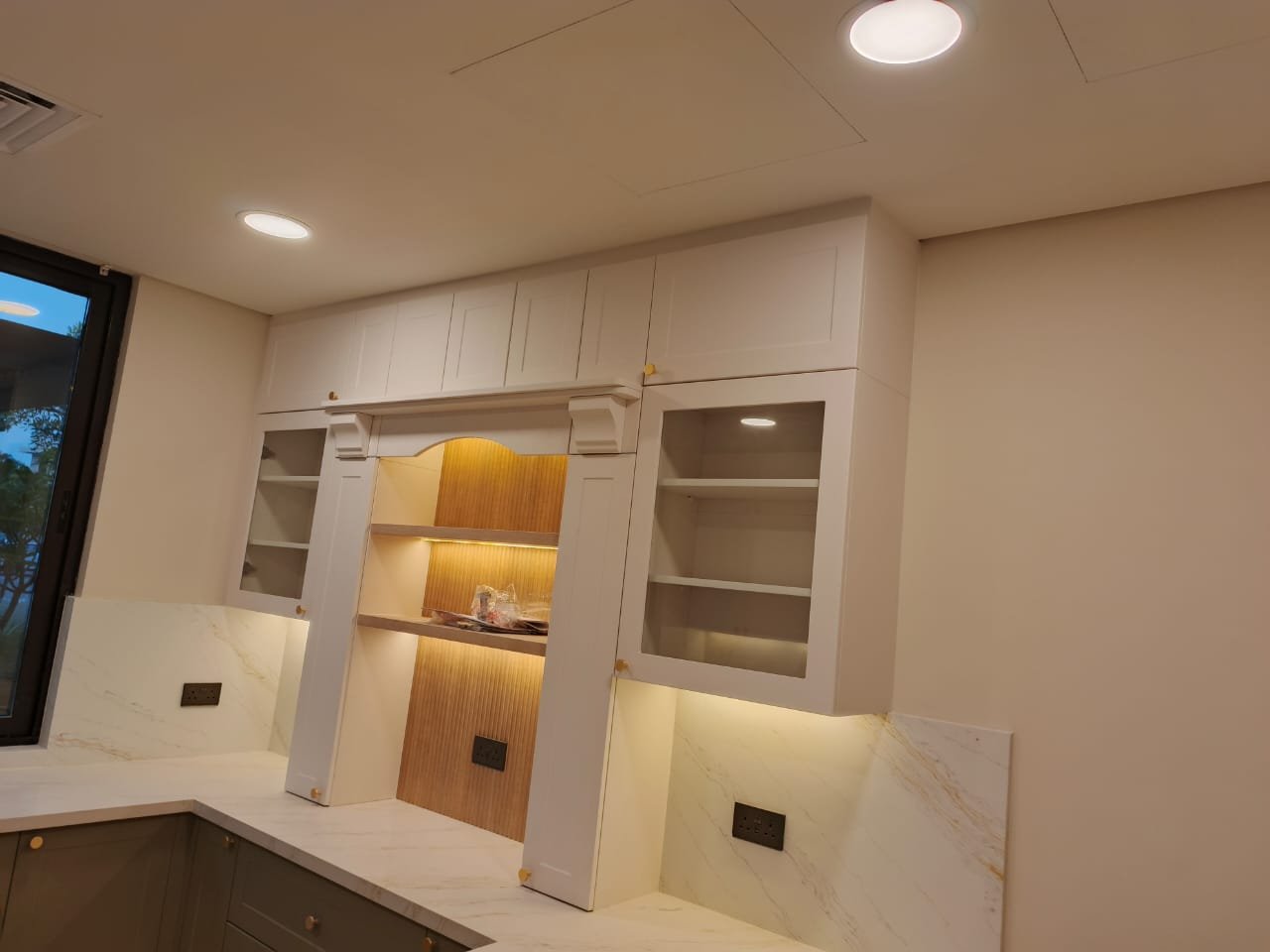 Wardrobes & Joinery